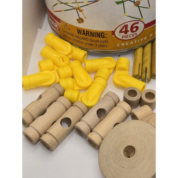 Classic TINKERTOY Construction Set 41 Pieces Playskool Wood Mini Set missing 5 - Picture 6 of 16